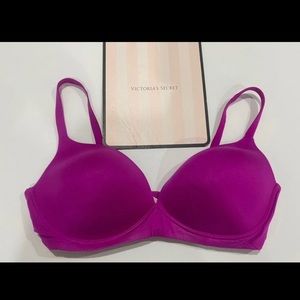 Victoria’s Secret bra